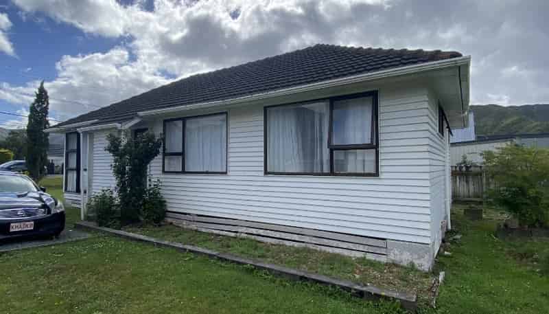 16 Norfolk Street, Wainuiomata