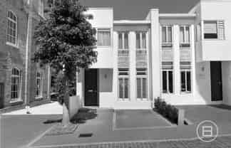 2 Brickfield Way, FREEMANS BAY