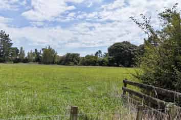 100 Dudley Road Upper, Inglewood