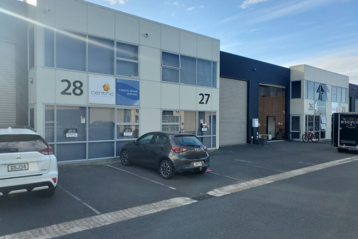 Large Modern Papamoa Unit – pohled 3
