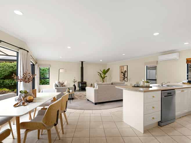 28 Keswick Crescent, Huntington