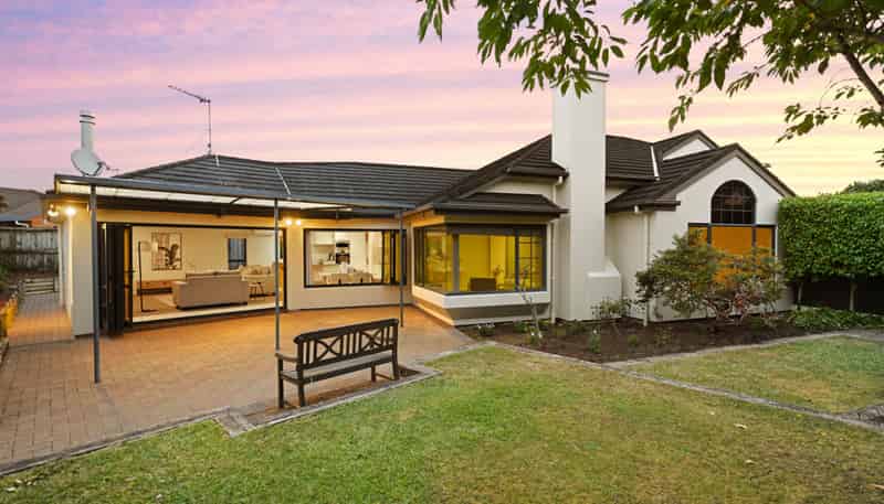 28 Keswick Crescent, Huntington