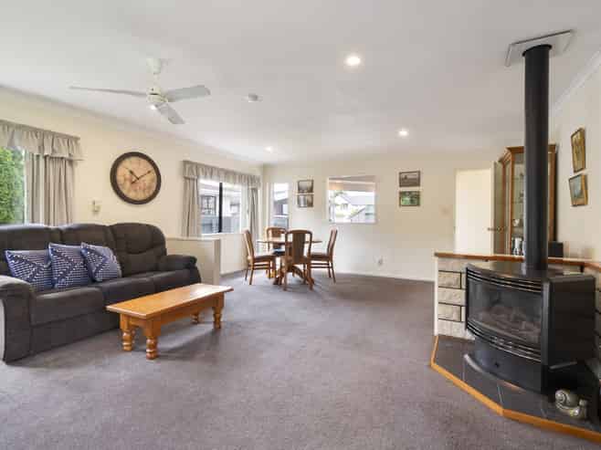 18D Kimbolton Road, Feilding