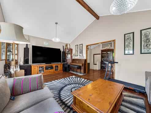 2 Tudward Glade, Hillcrest