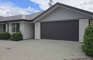 3 Northbrook Place, Lower Shotover