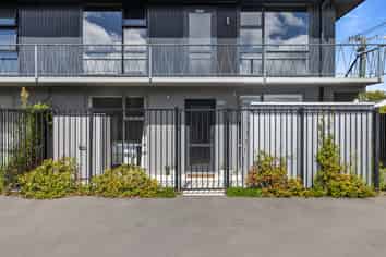 1/22 Springfield Road, Saint Albans