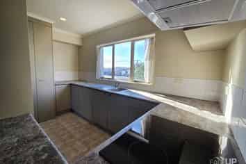 3/4 Keeling Road, Henderson