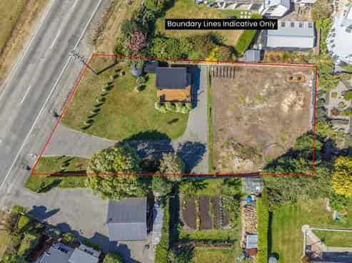 4 Westview Drive, Weston