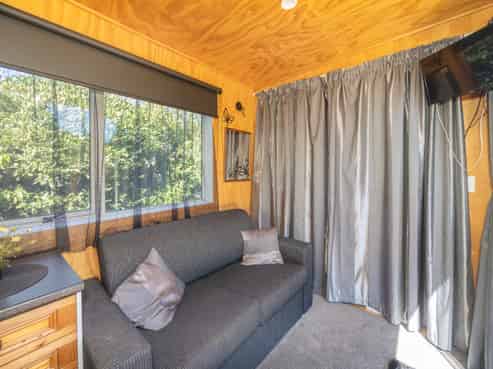 4 Westview Drive, Weston