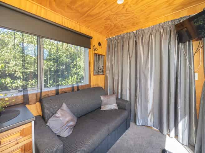 4 Westview Drive, Weston