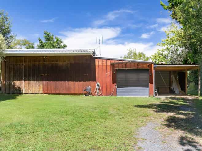 121 Jesmond Road, Karaka