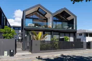 10B Ajax Avenue, Nelson