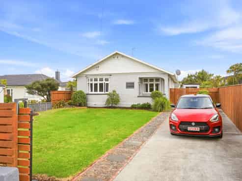 96 Alma Road, Gonville