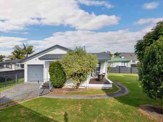 45 Harmel Road, Glendene