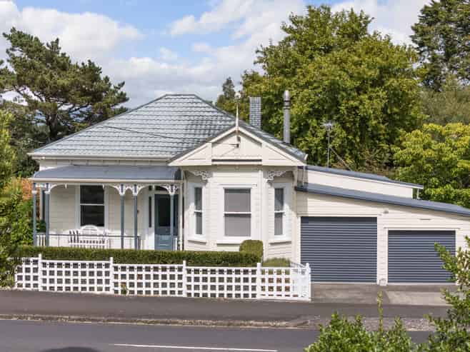 42 Moresby Avenue, Waihi