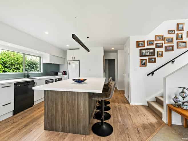 2 Greenview Lane, Red Beach