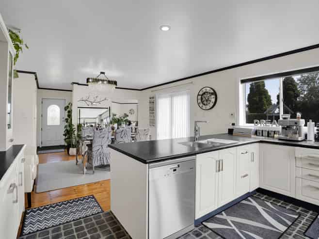 10 Maire Street, Hawera