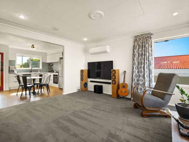 35 Stephen Street, Halfway Bush