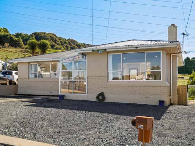 35 Stephen Street, Halfway Bush