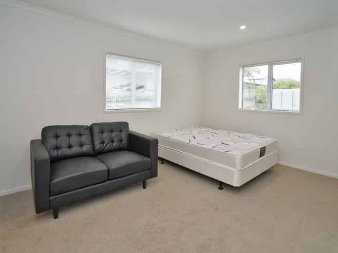 1B/36 May Street, Hillcrest