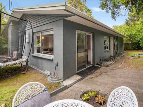 1/64 Stredwick Drive, Torbay