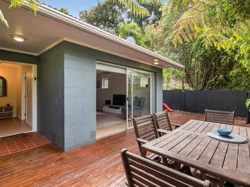 1/64 Stredwick Drive, Torbay