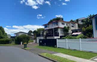2A Brownlee Place, Pukekohe