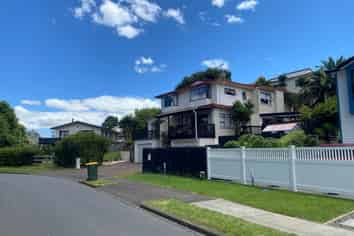 2A Brownlee Place, Pukekohe