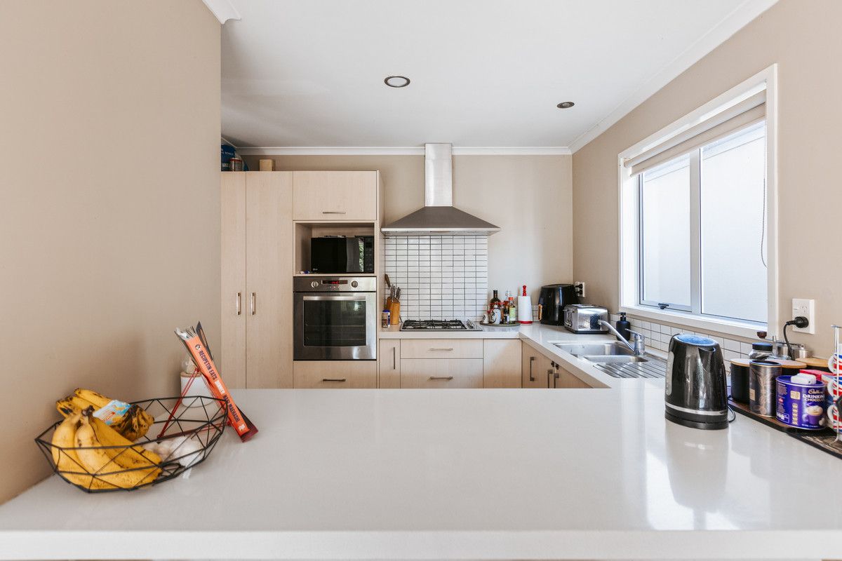 Best Value 5-Bedroom Family Lakes Living: Now Vacant for Early Possession - Aanzicht 4