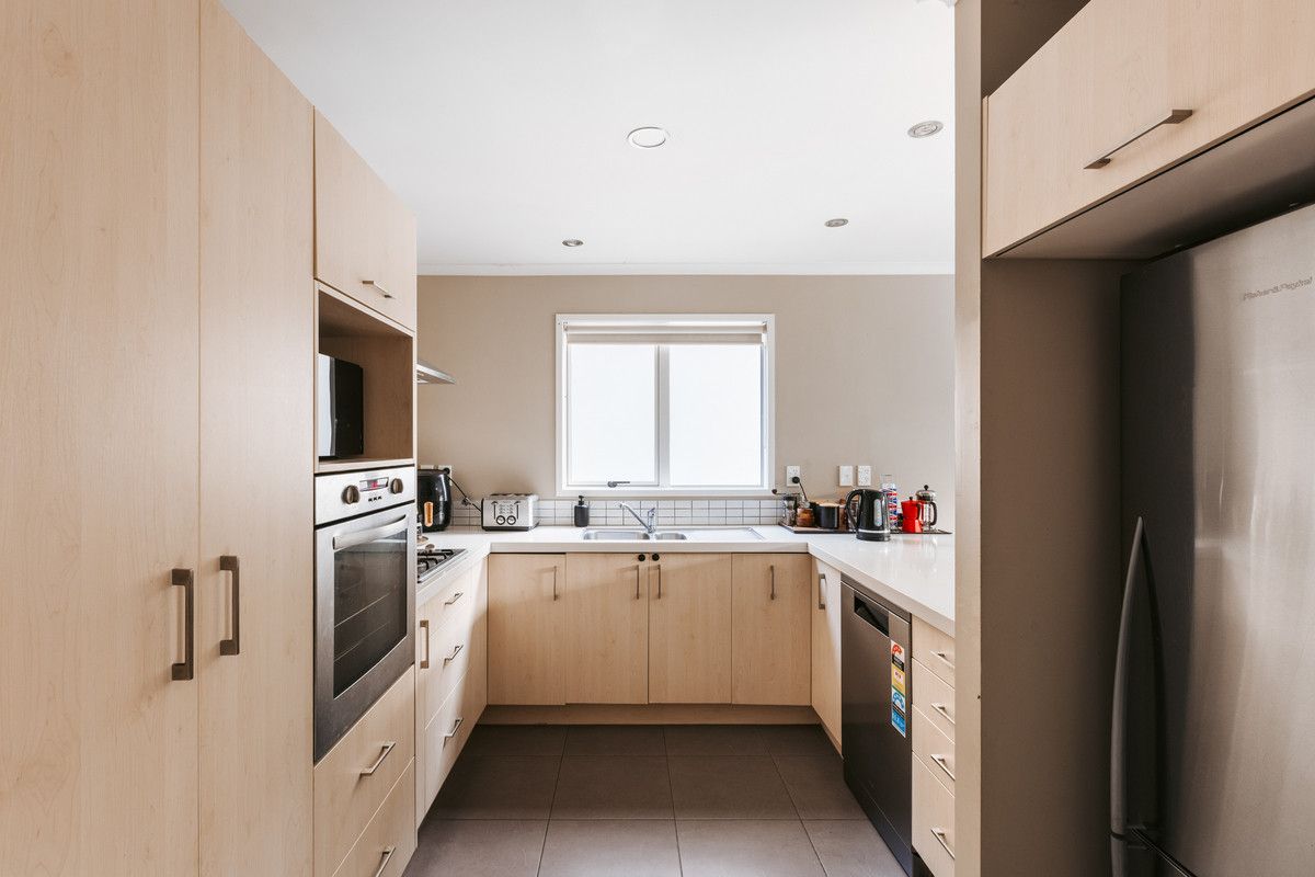 Best Value 5-Bedroom Family Lakes Living: Now Vacant for Early Possession - Aanzicht 5