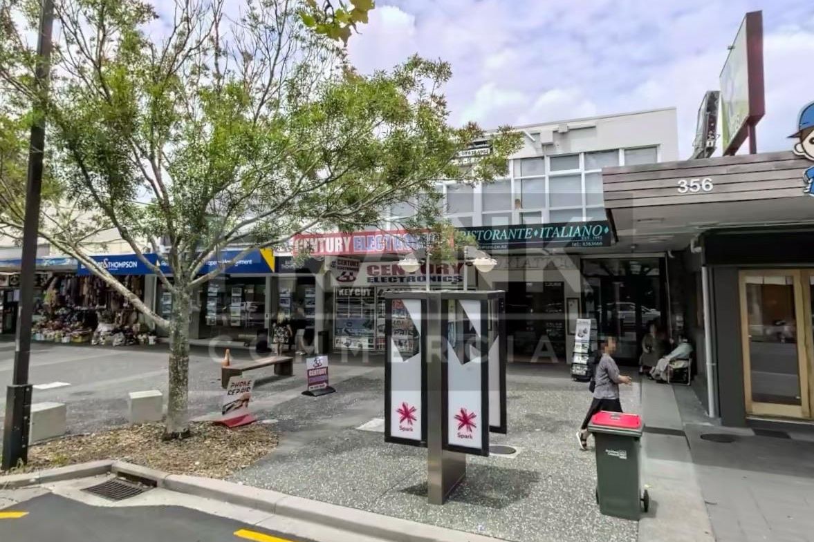 Renovated L2 Space in Central Henderson - Ansicht 2