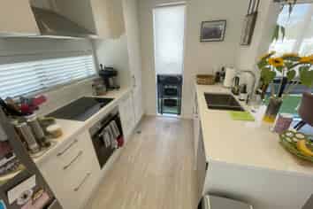 1/28 Riverview Rd, Panmure