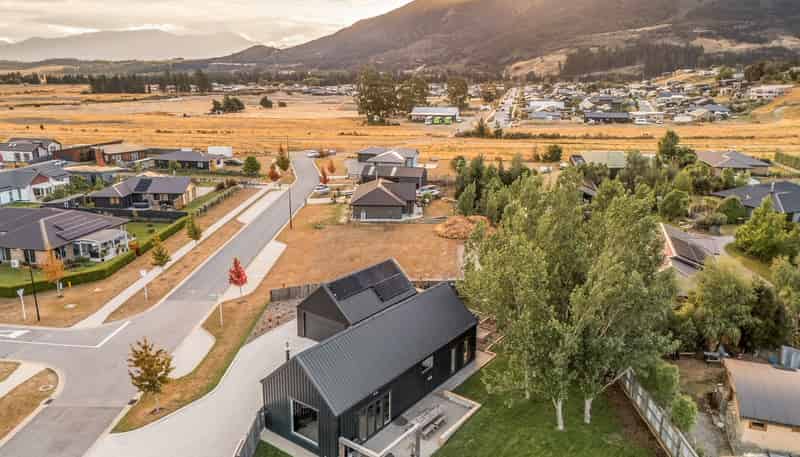 19 Grandview Road, Lake Hawea