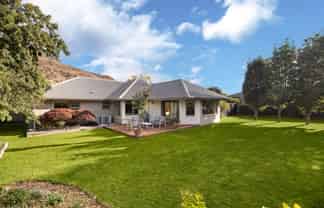 65 Howards Drive, Lake Hayes Estate