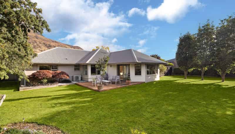 65 Howards Drive, Lake Hayes Estate