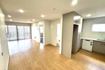 201/3 Beaumonts Way, Manurewa