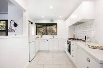 2/59A Hamilton Road, Hataitai