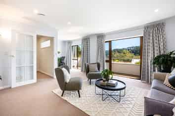 2/59A Hamilton Road, Hataitai