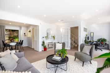 2/59A Hamilton Road, Hataitai