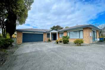 10 Basra Drive, Henderson