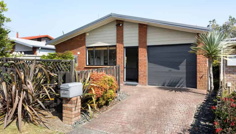 14A Church Road, Pukete