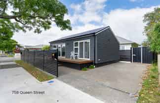 75 and 75B Queen Street, Levin