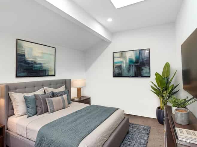 75 and 75B Queen Street, Levin