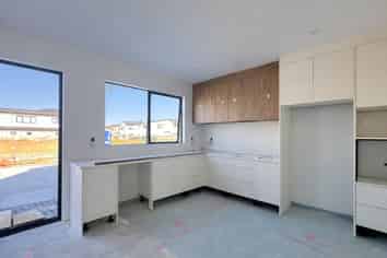 7 Airini Road, Silverdale