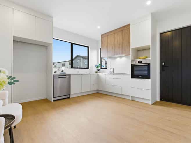 5 Airini Road, Silverdale