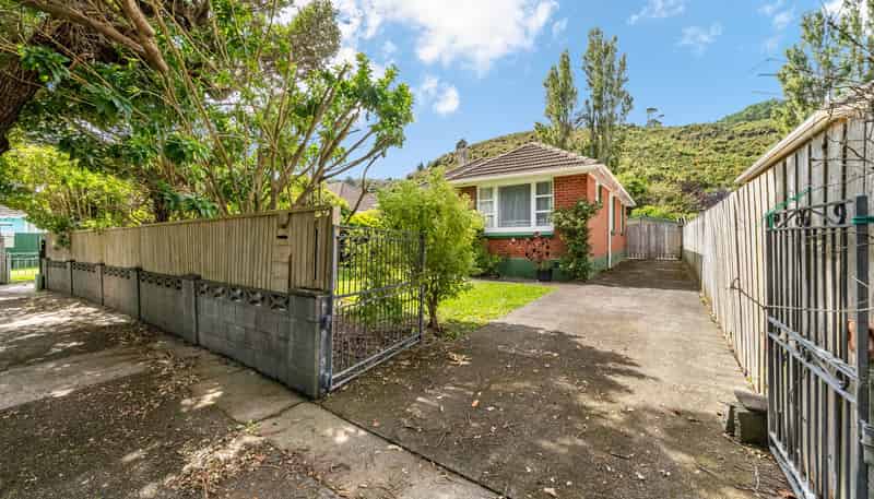 54 Petherick Street, Taita