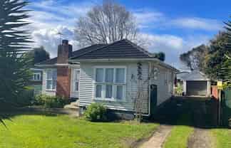 23 Cleek Rd, Mangere East