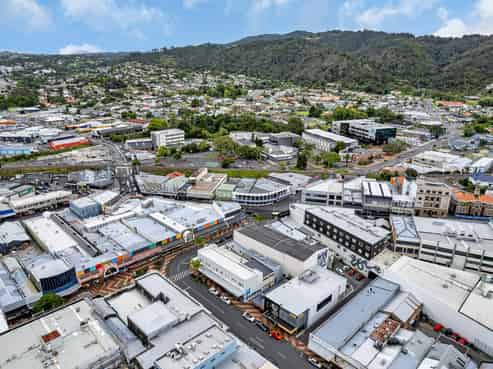 Bank-backed income with guaranteed growth