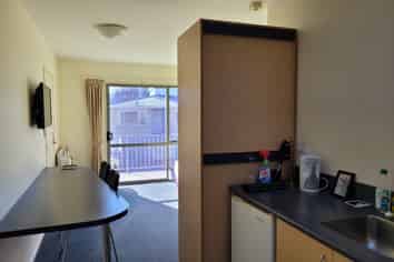 16/87 Golf Road, Tahunanui