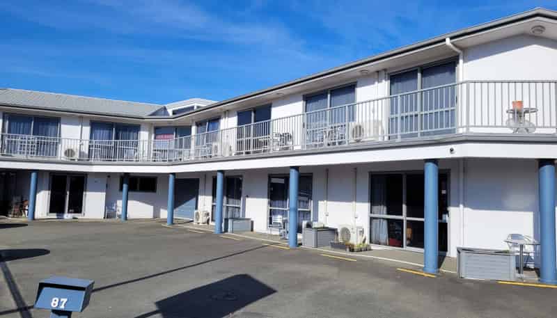 16/87 Golf Road, Tahunanui